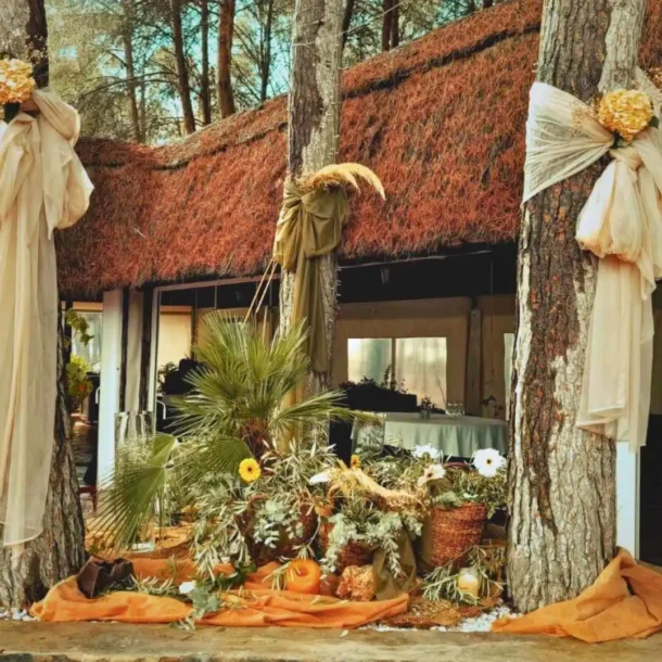 Interior de La Casona abierto también con lo natural